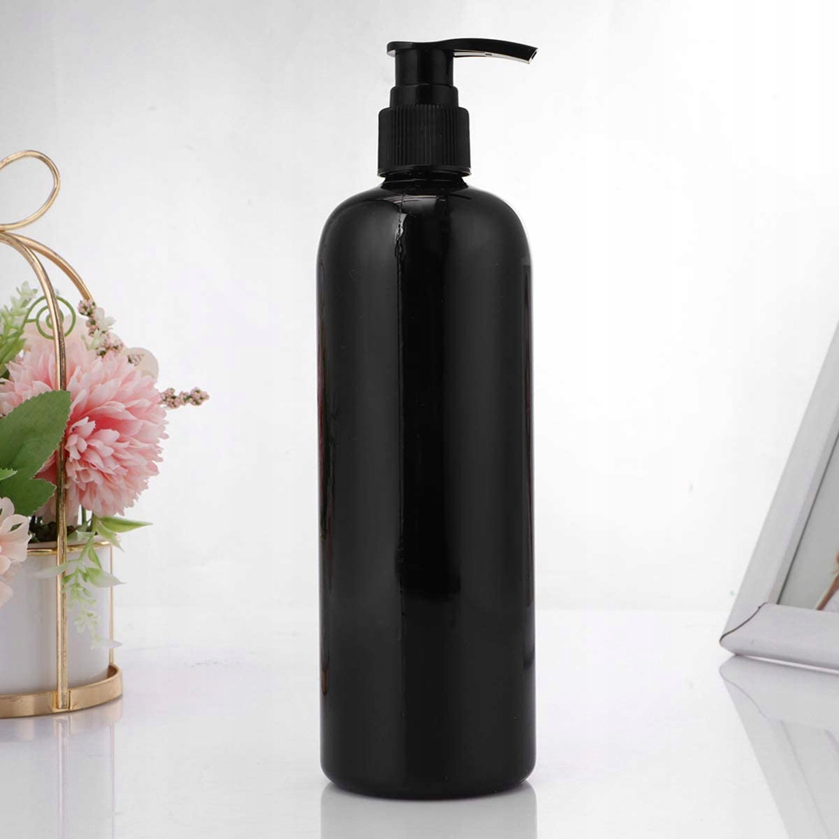 Sušiak na prádlo - 4 ks. 500 ml fľaša s čiernym prázdnym dávkovacím čerpadlom
