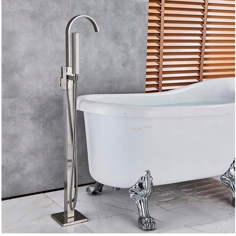 Vaňová batéria - Voľne stojaca vaňa Quadro Brushed Nickel