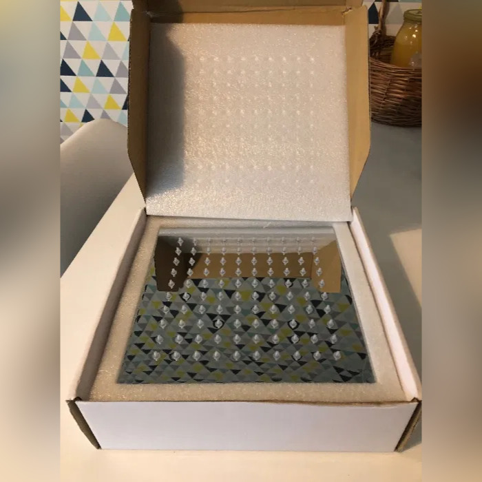 Sprchový panel - 200x200 chróm vyšívané vody hafa
