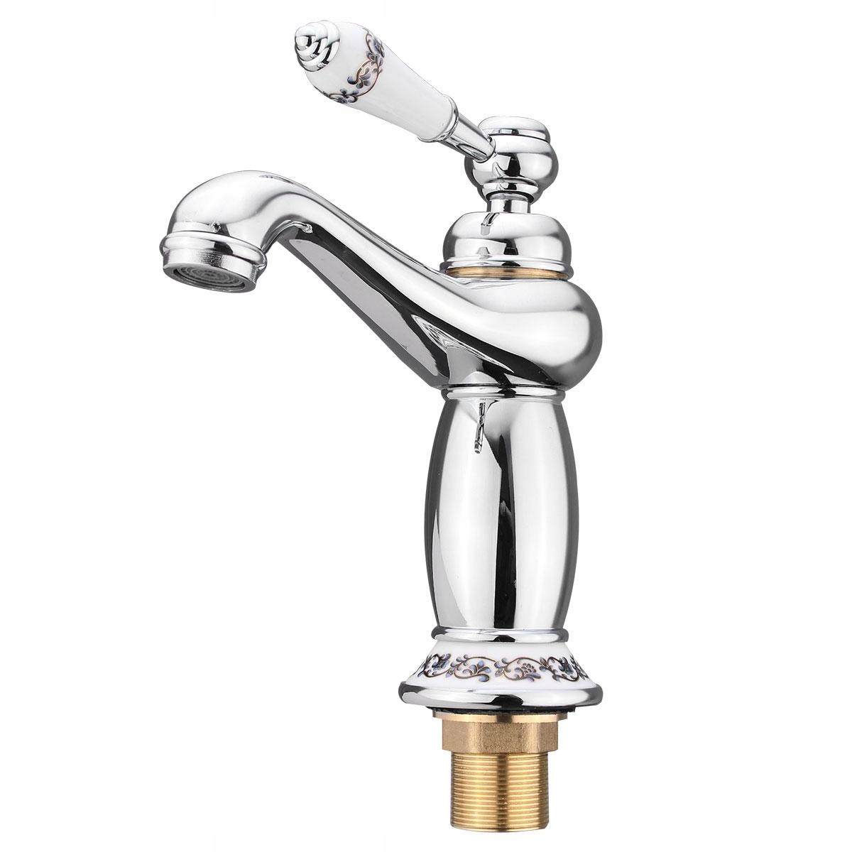 Globálna zbierka --- staroveký retro faucet