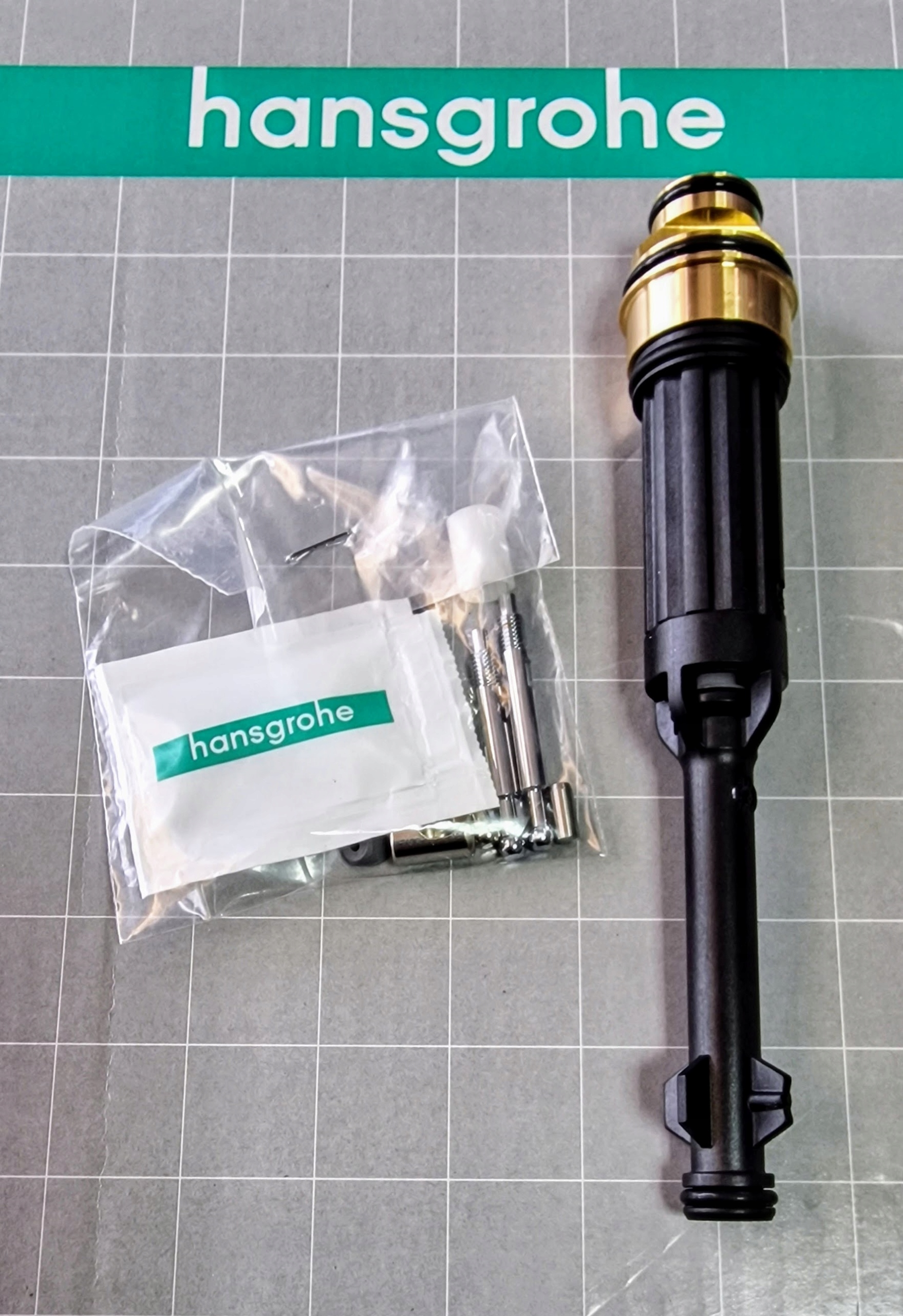 Hansgrohe prejsť 94037000 - BAT. z vane