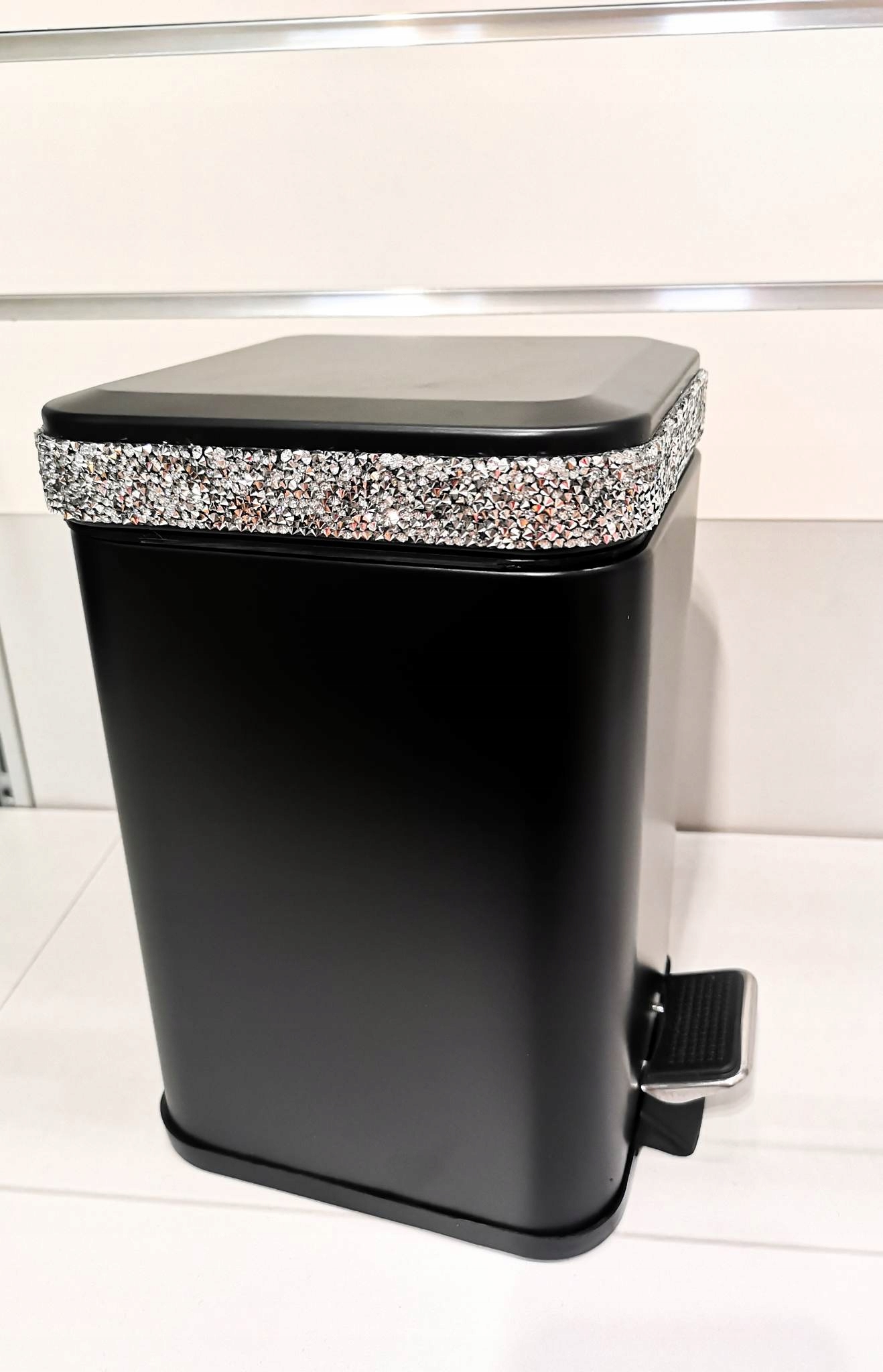 Odpadkový kôš do kúpelne - Glamour Garbage Bin Black