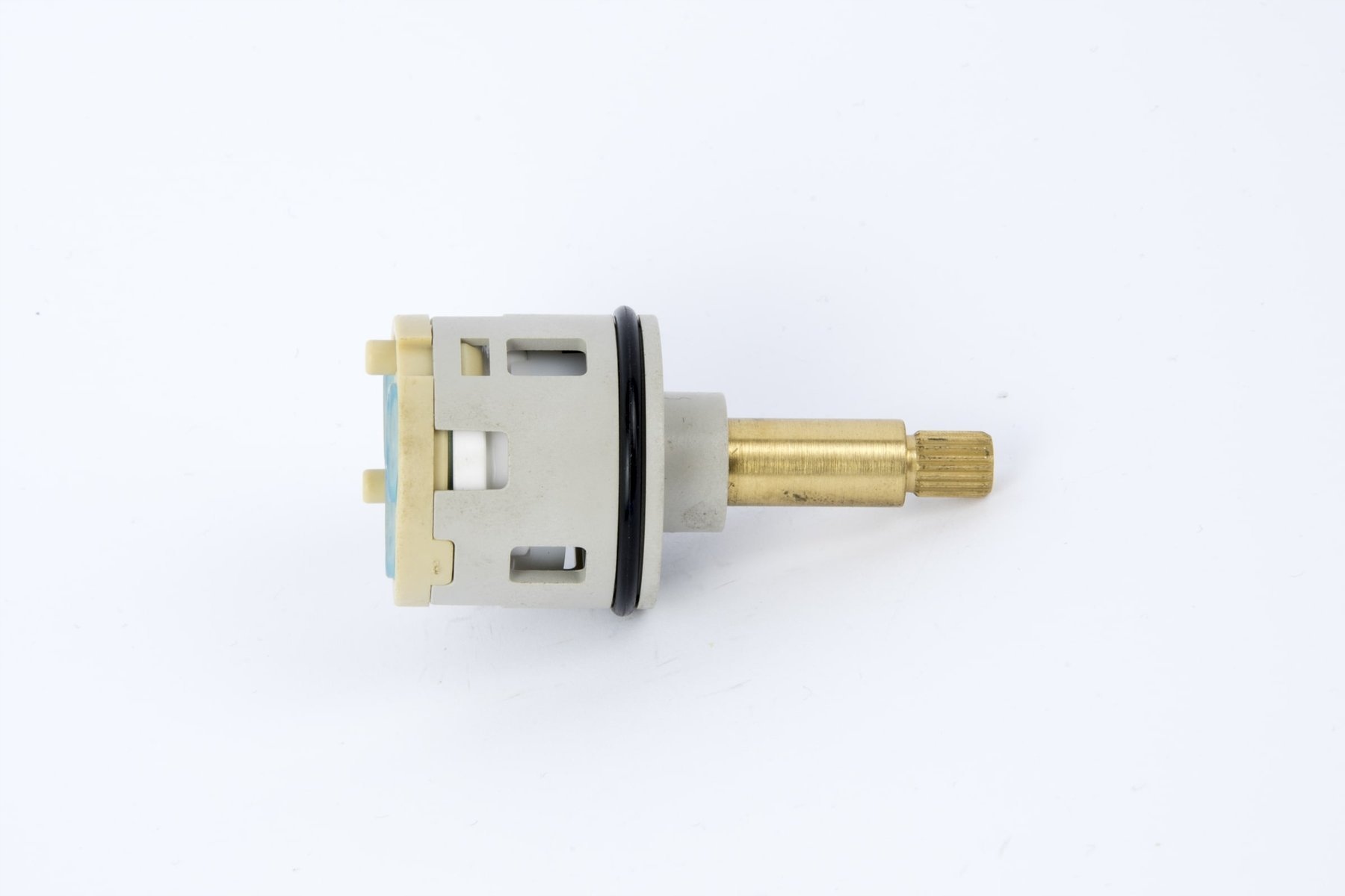 P274 - 6,5 cm Distribútor vody