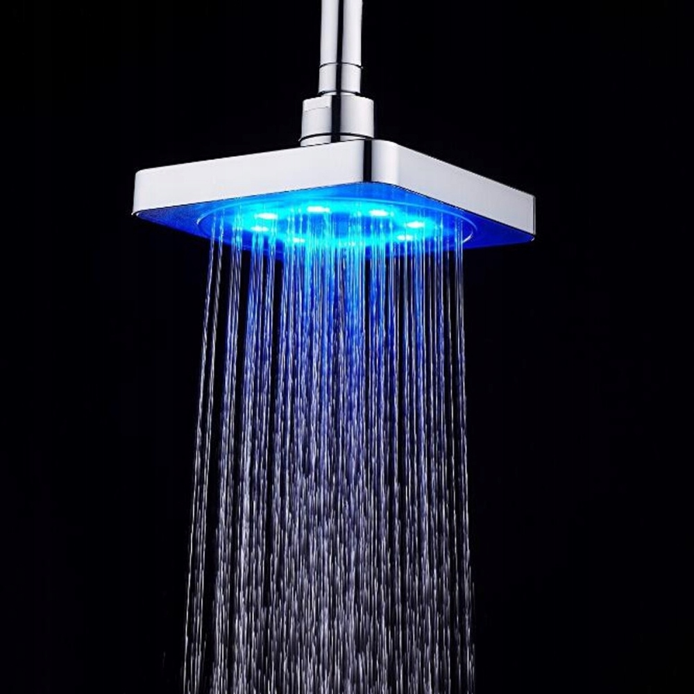 Užitočné nástroje 15 cm LED Square Rain Showe